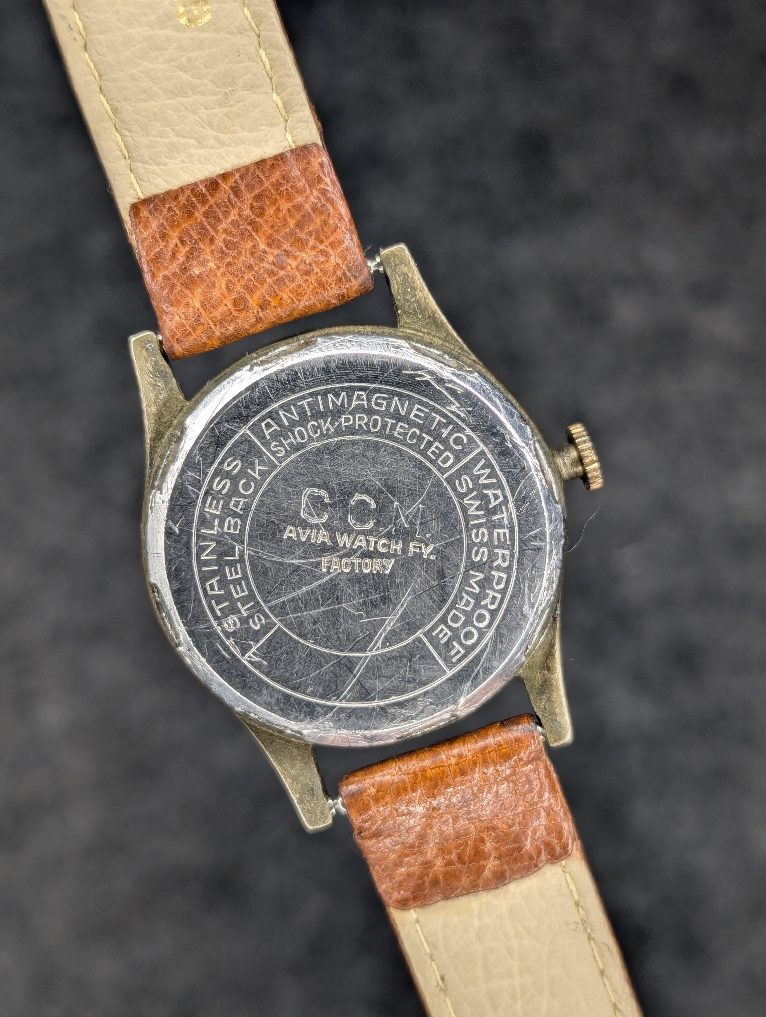 1940's Avia Boulevard - Manual Wind