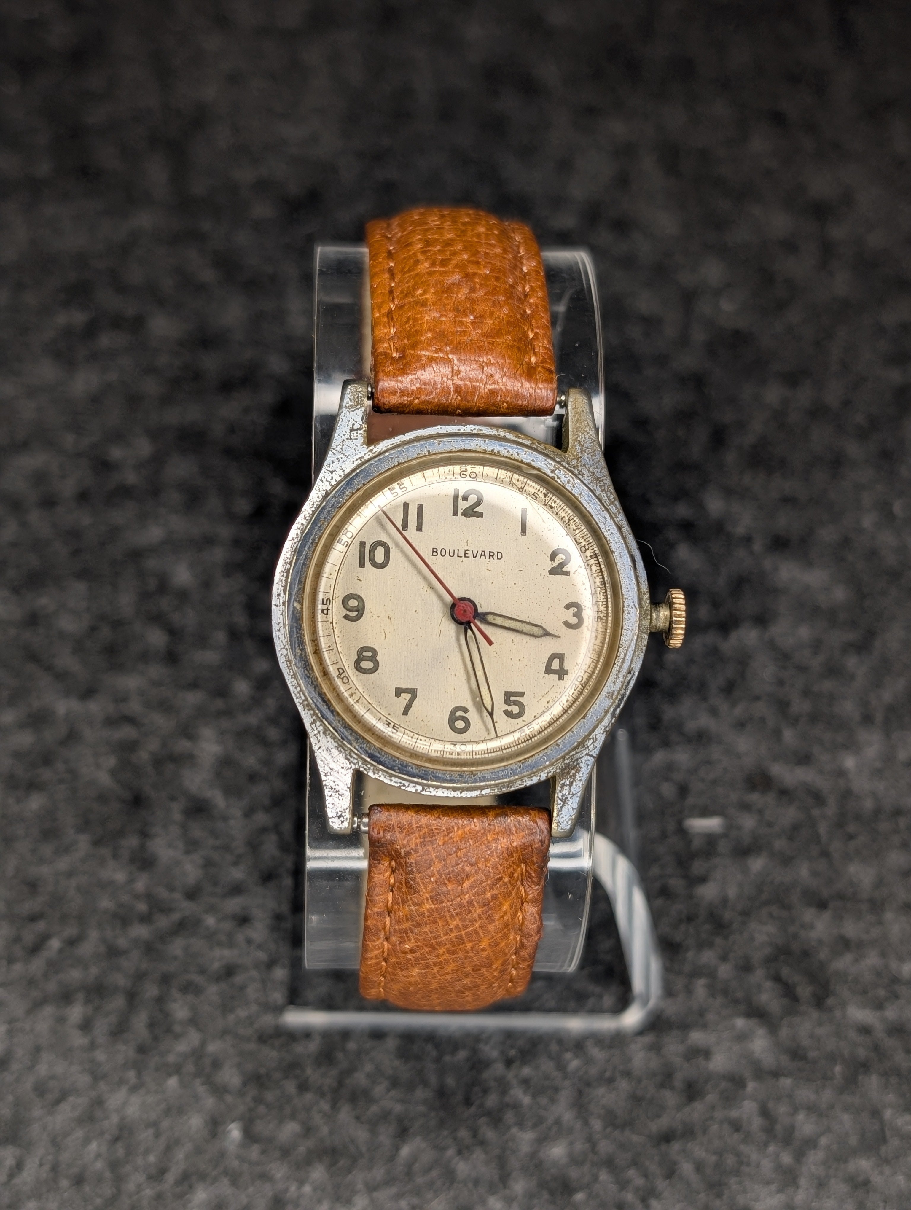 1940's Avia Boulevard - Manual Wind