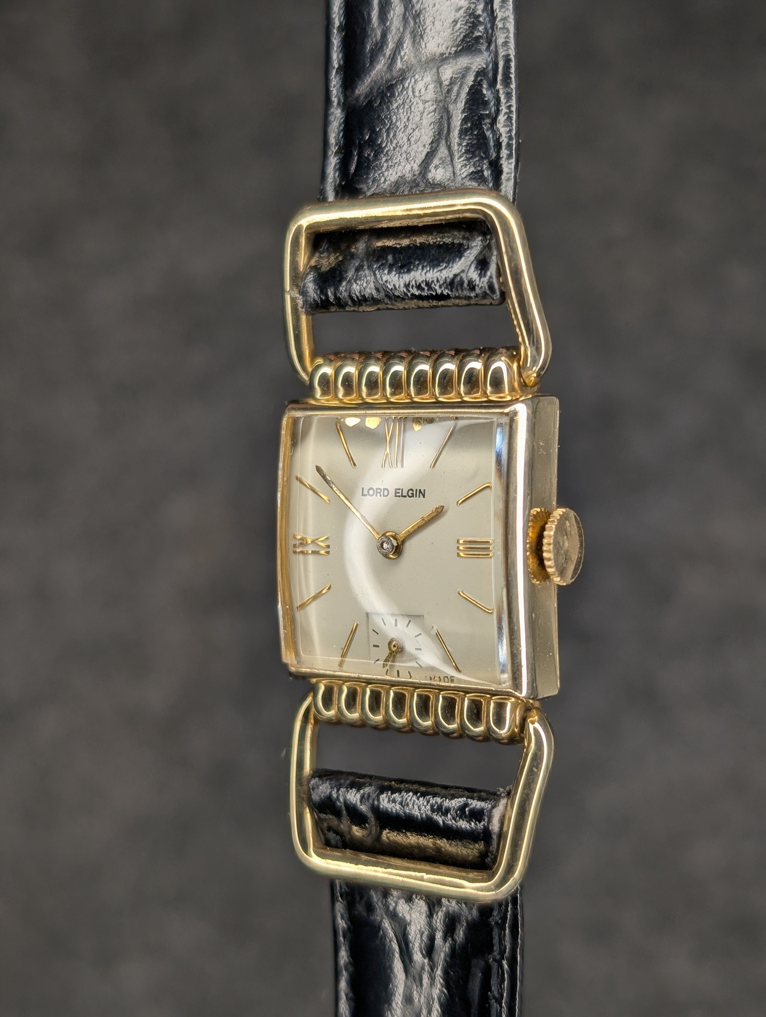 1940's Lord Elgin Driver's Tank - Manual Wind