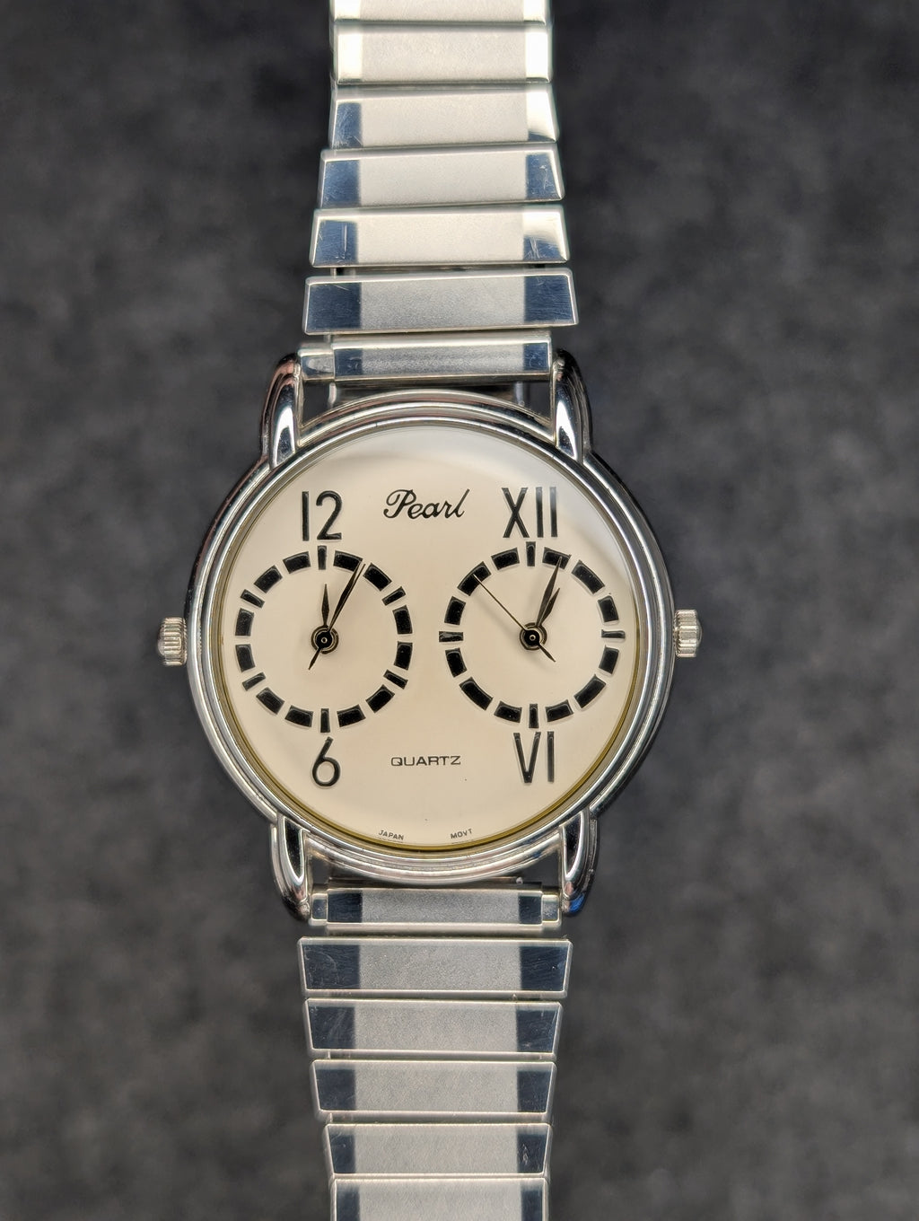 Vintage Pearl Dual Time - Quartz