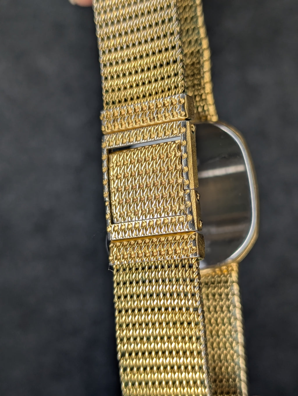 1980's Bulova Accutron Integrated Bracelet - Quartz