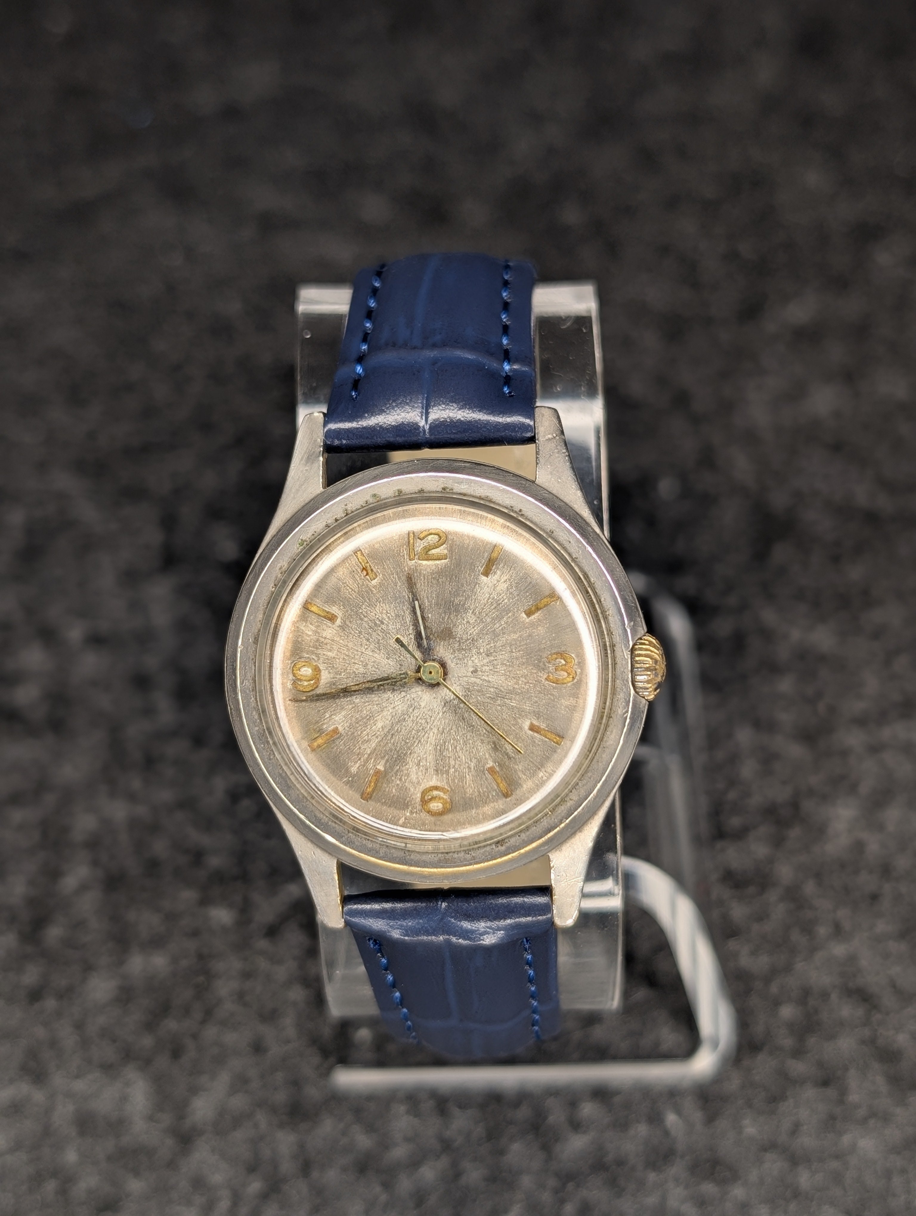 1950's Hilton 17 Jewels - Manual Wind