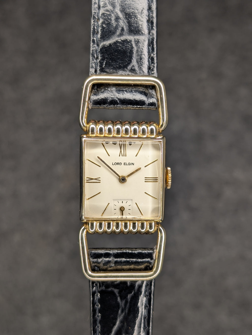 1940's Lord Elgin Driver's Tank - Manual Wind