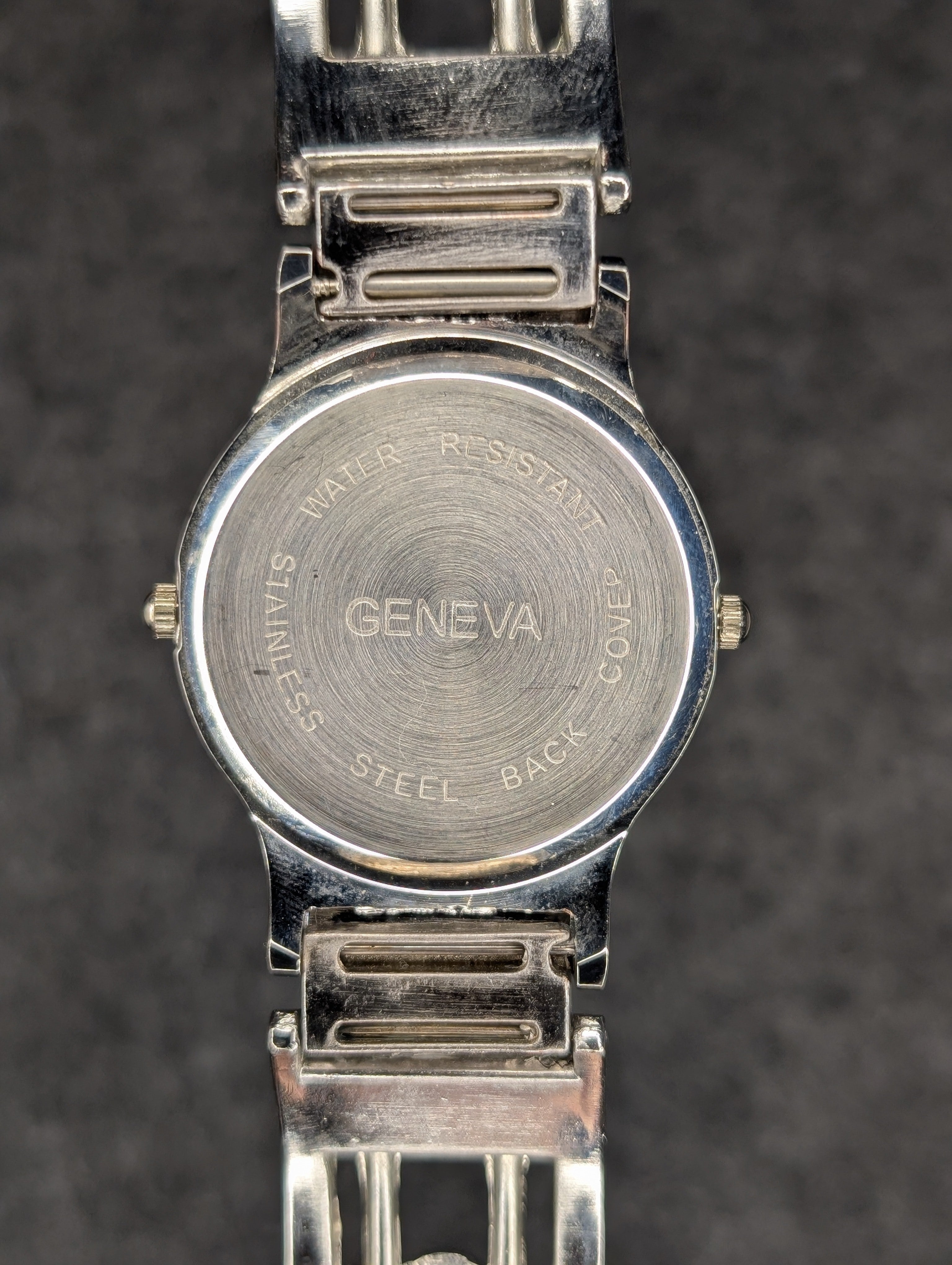 1990's Geneva Dual Time - Quartz