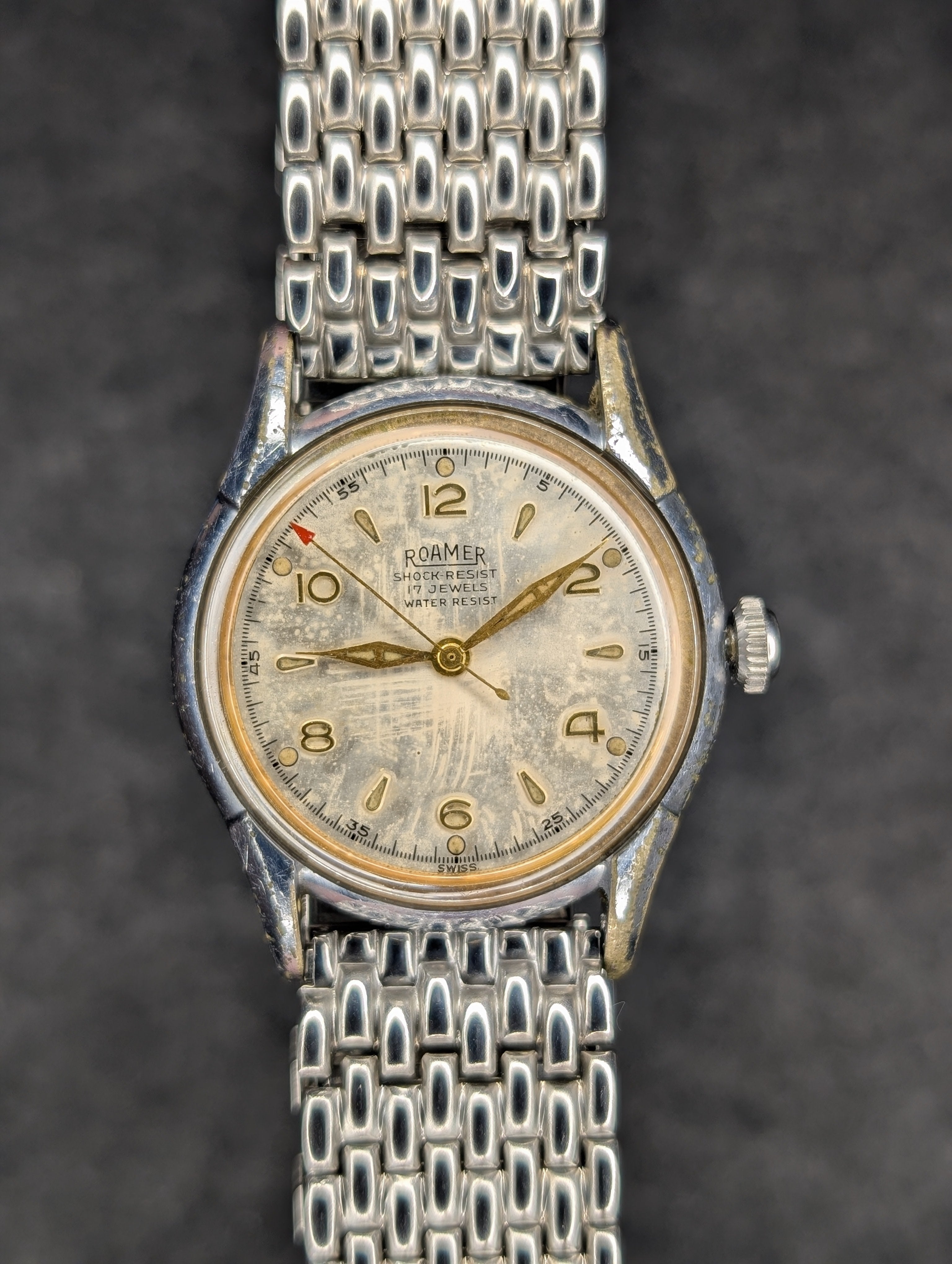 1950's Roamer 17 Jewels - Manual Wind