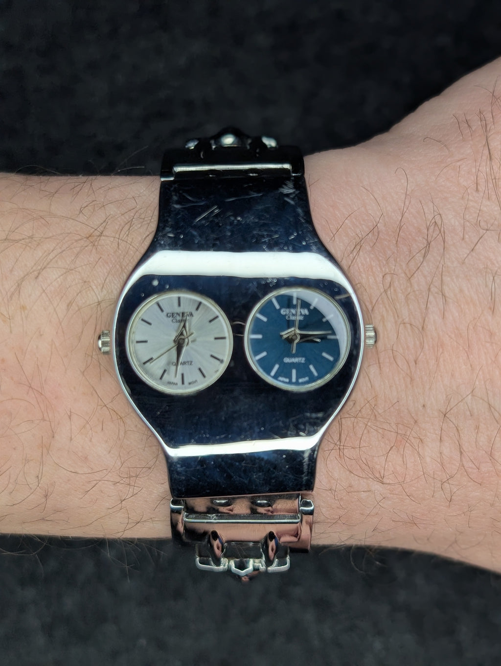 1990's Geneva Dual Time - Quartz