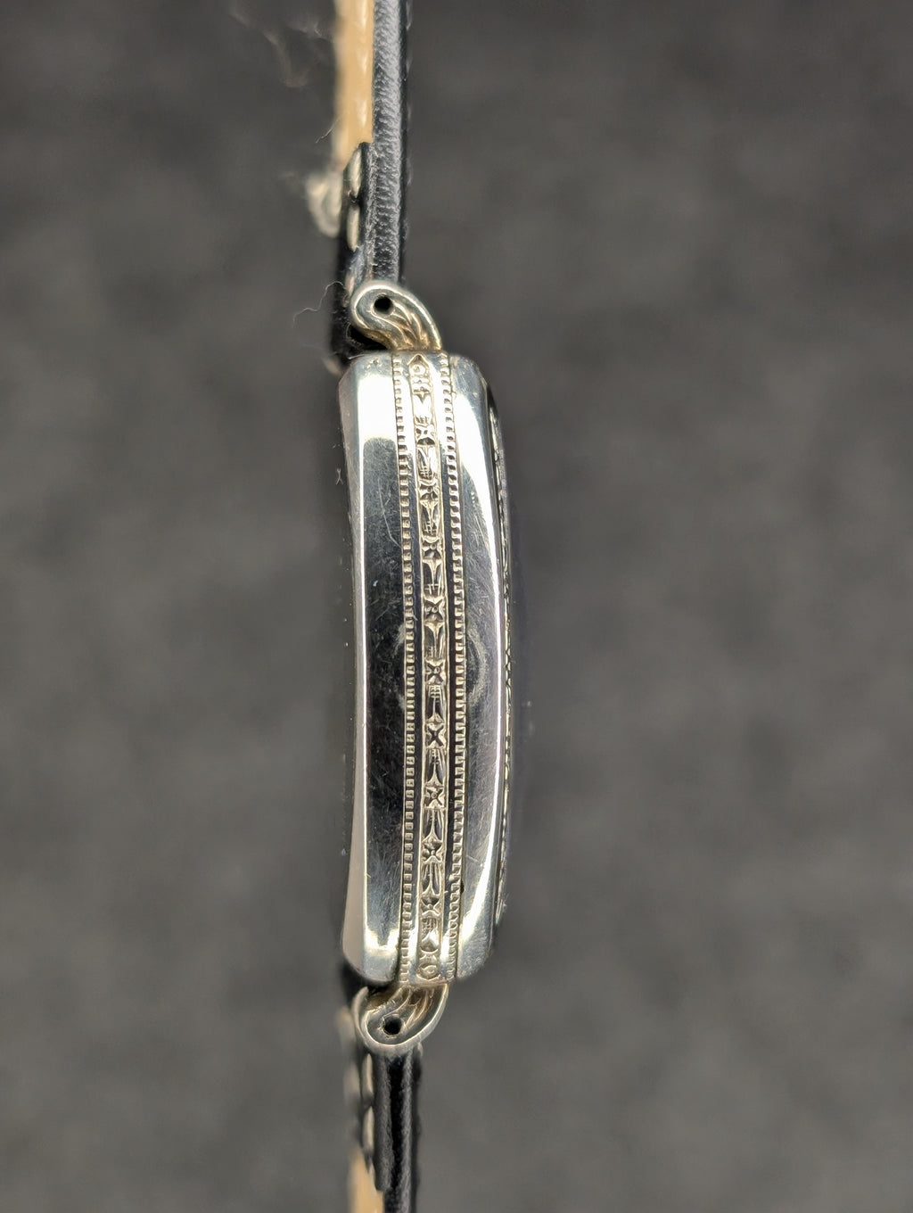 1931 Waltham Tonneau Case - Manual Wind