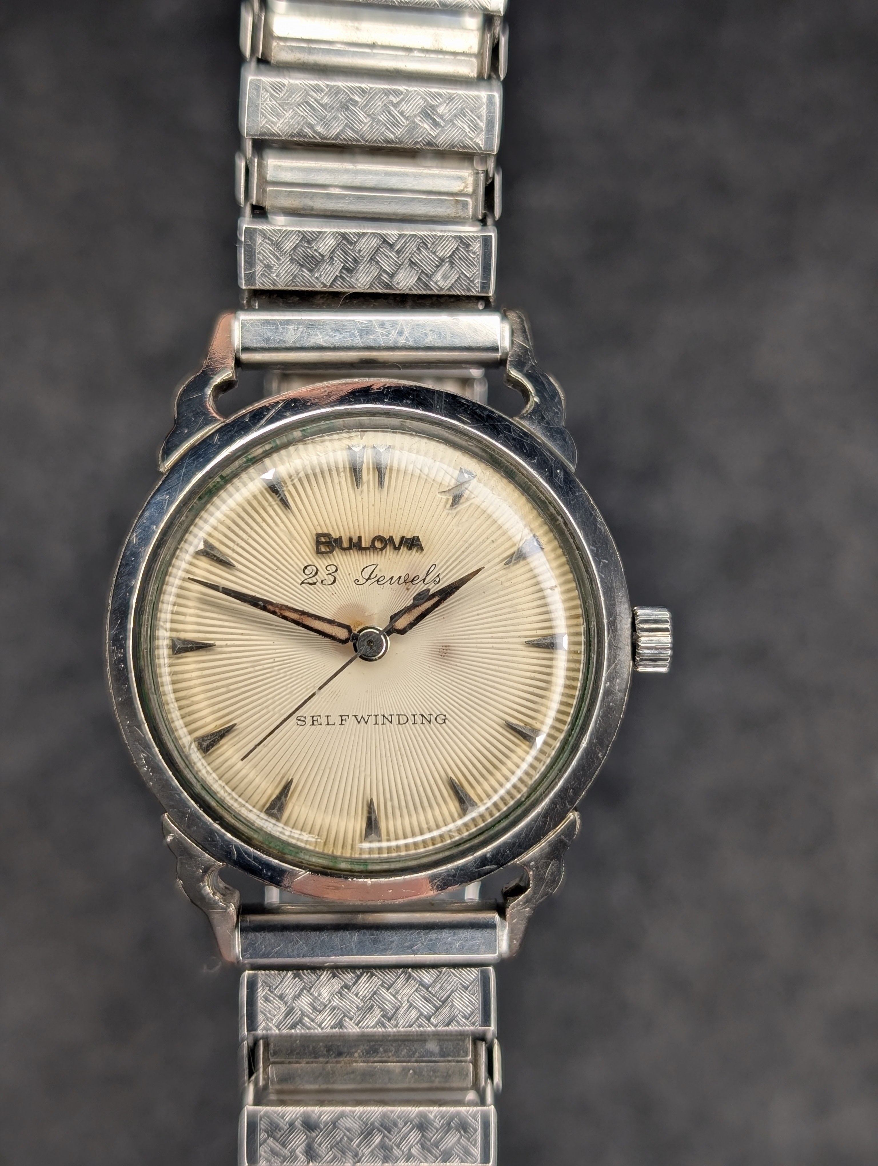 1958 Bulova 23 "F" - Self-Winding