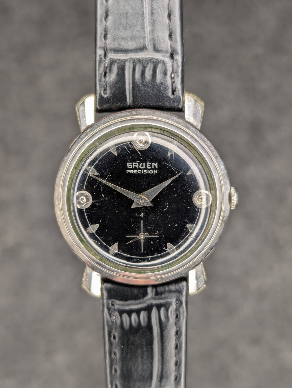 1950's Gruen Precision Diamond 915 - Manual Wind