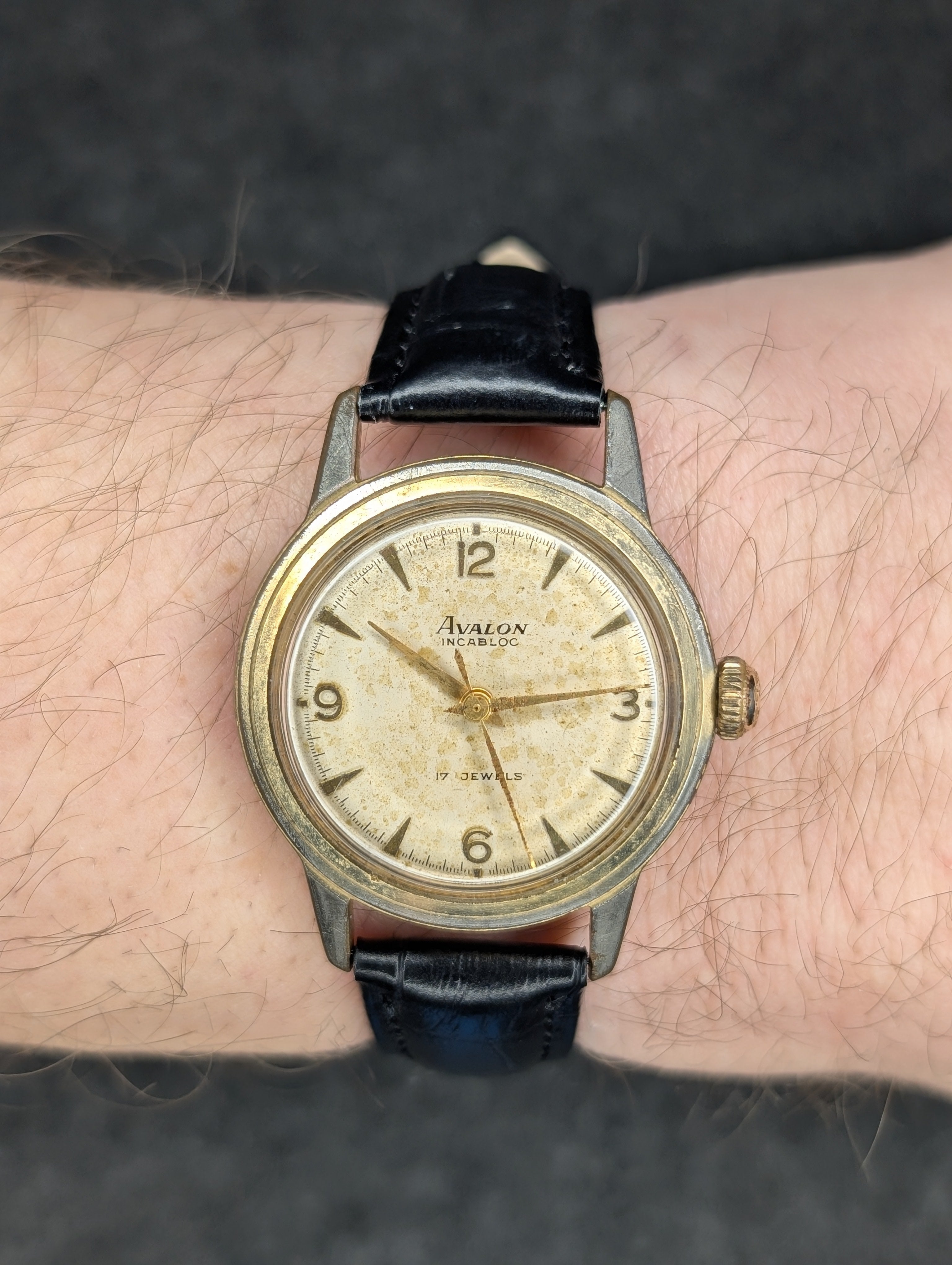 1950's Avalon De Luxe - Manual Wind