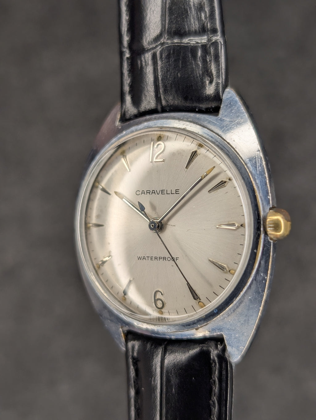 1967 Caravelle Cushion Case - Manual Wind