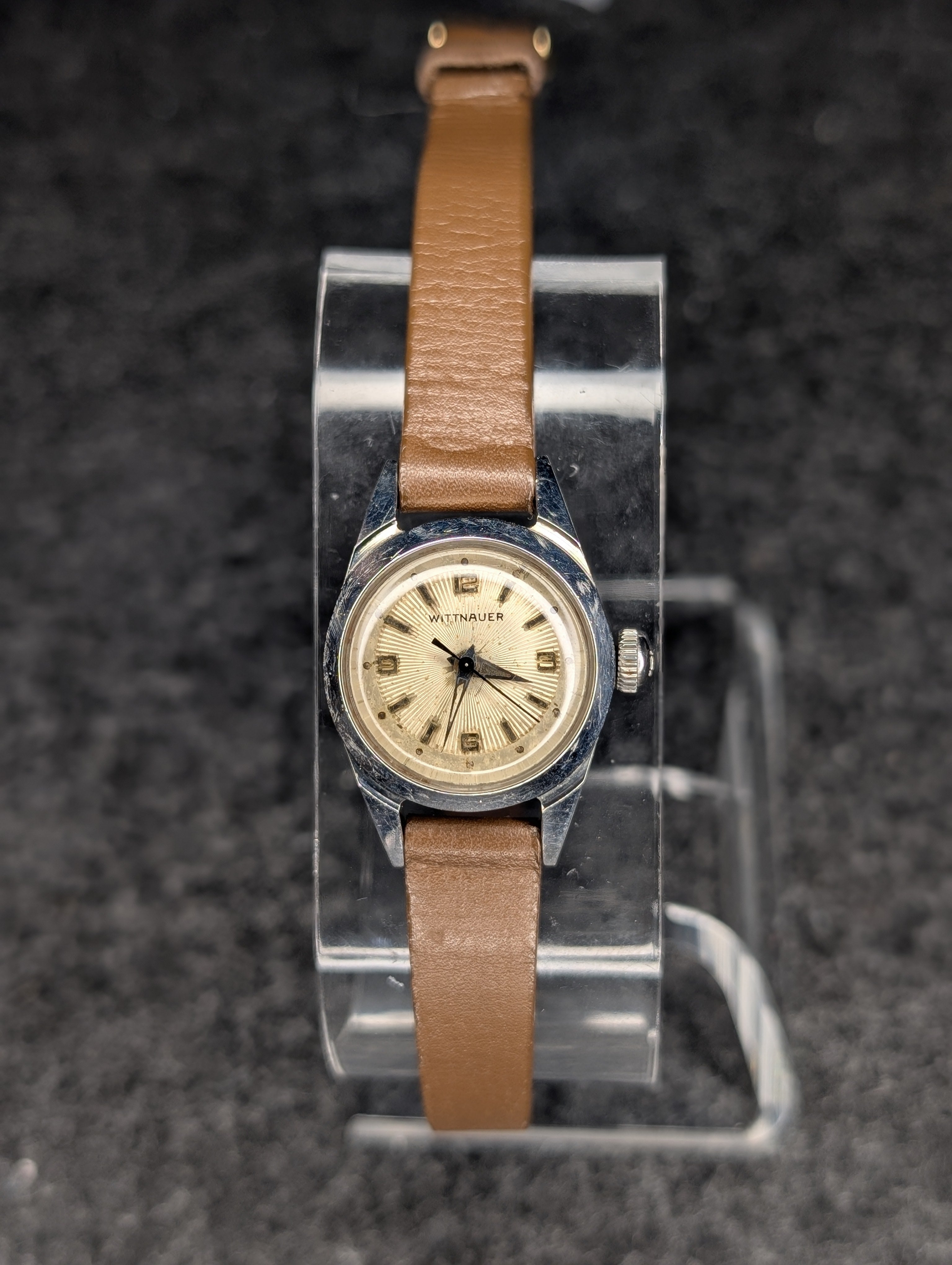 1960's Wittnauer Ladies Sunray Dial - Manual Wind