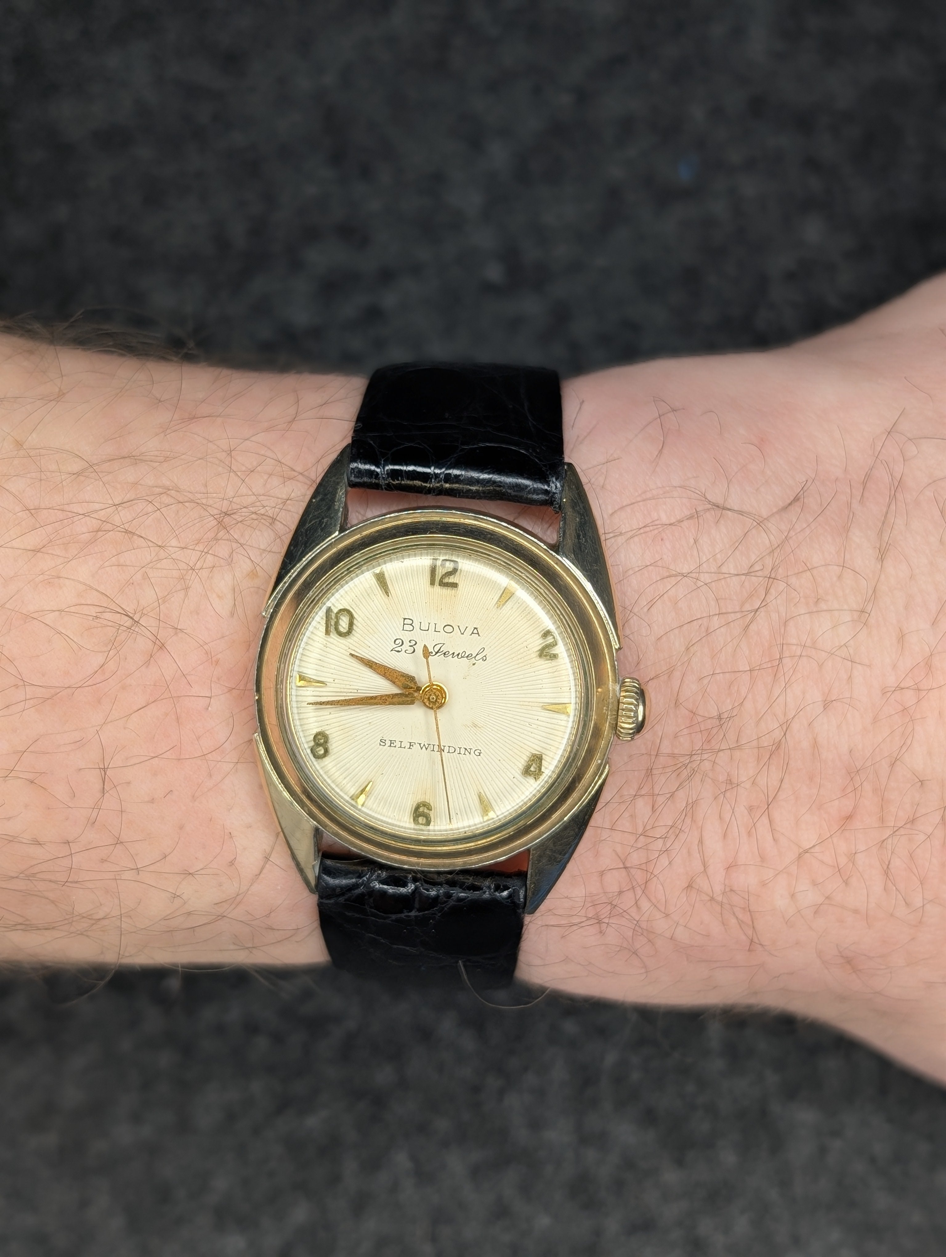 1959 Bulova 23 Jewel Sunburst Dial- Self-Wind