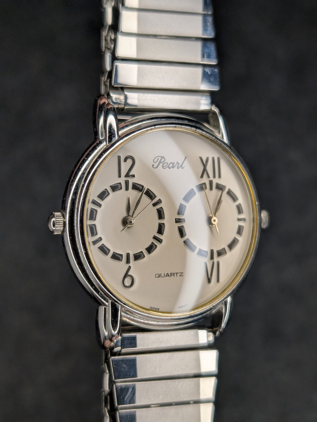 Vintage Pearl Dual Time - Quartz
