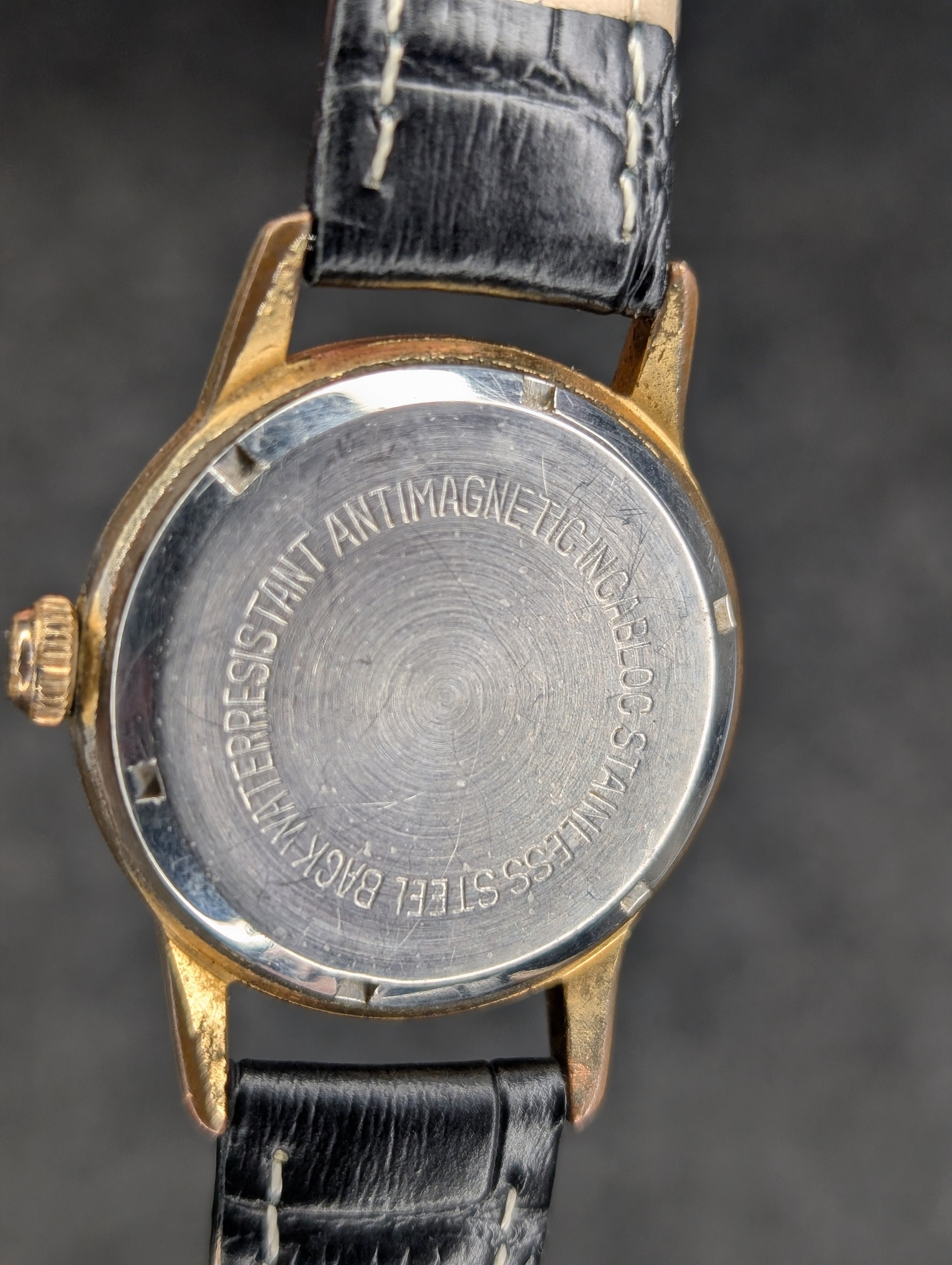 1950's Avalon De Luxe - Manual Wind