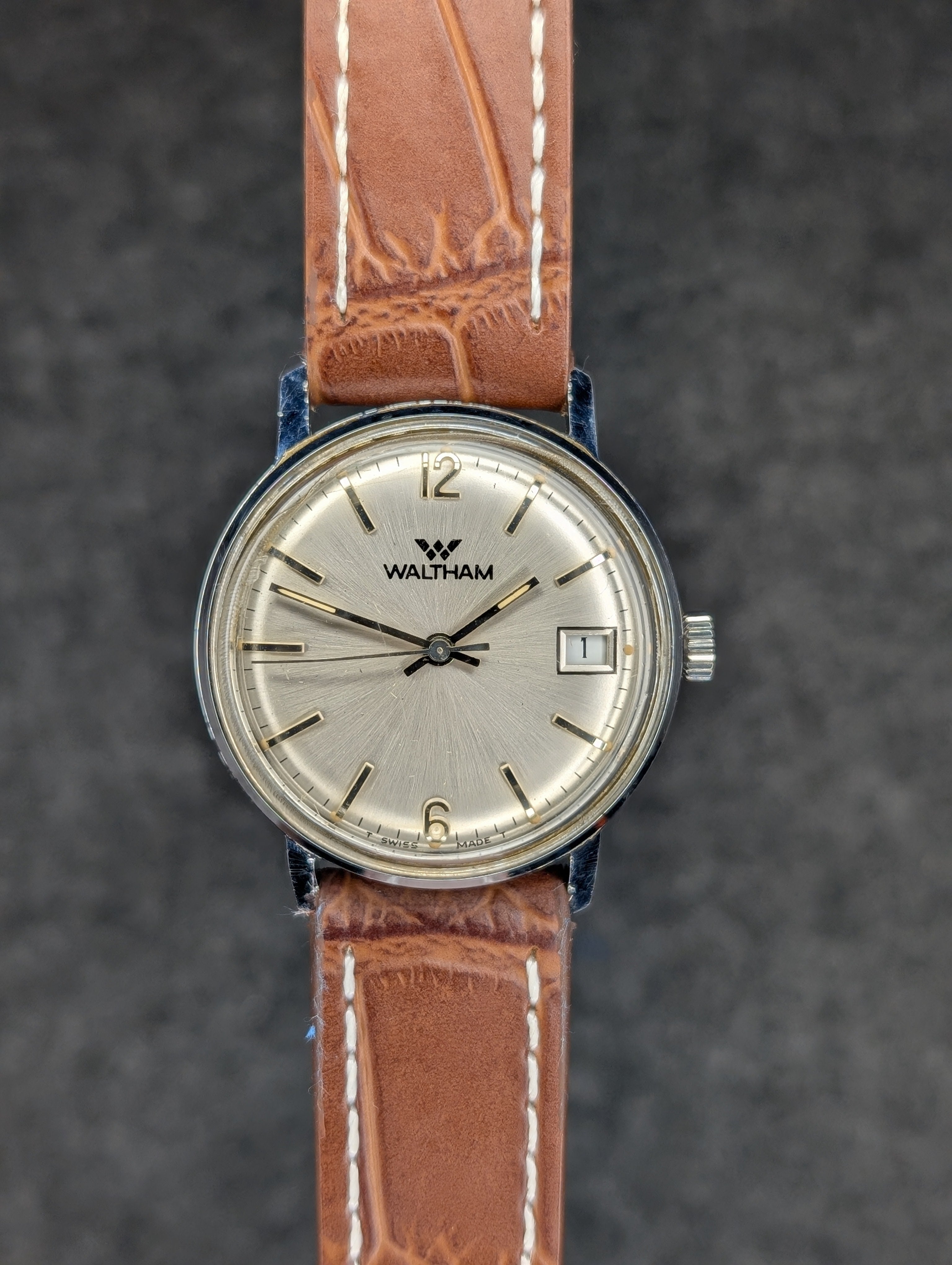 1960's Waltham Calendar - Manual Wind