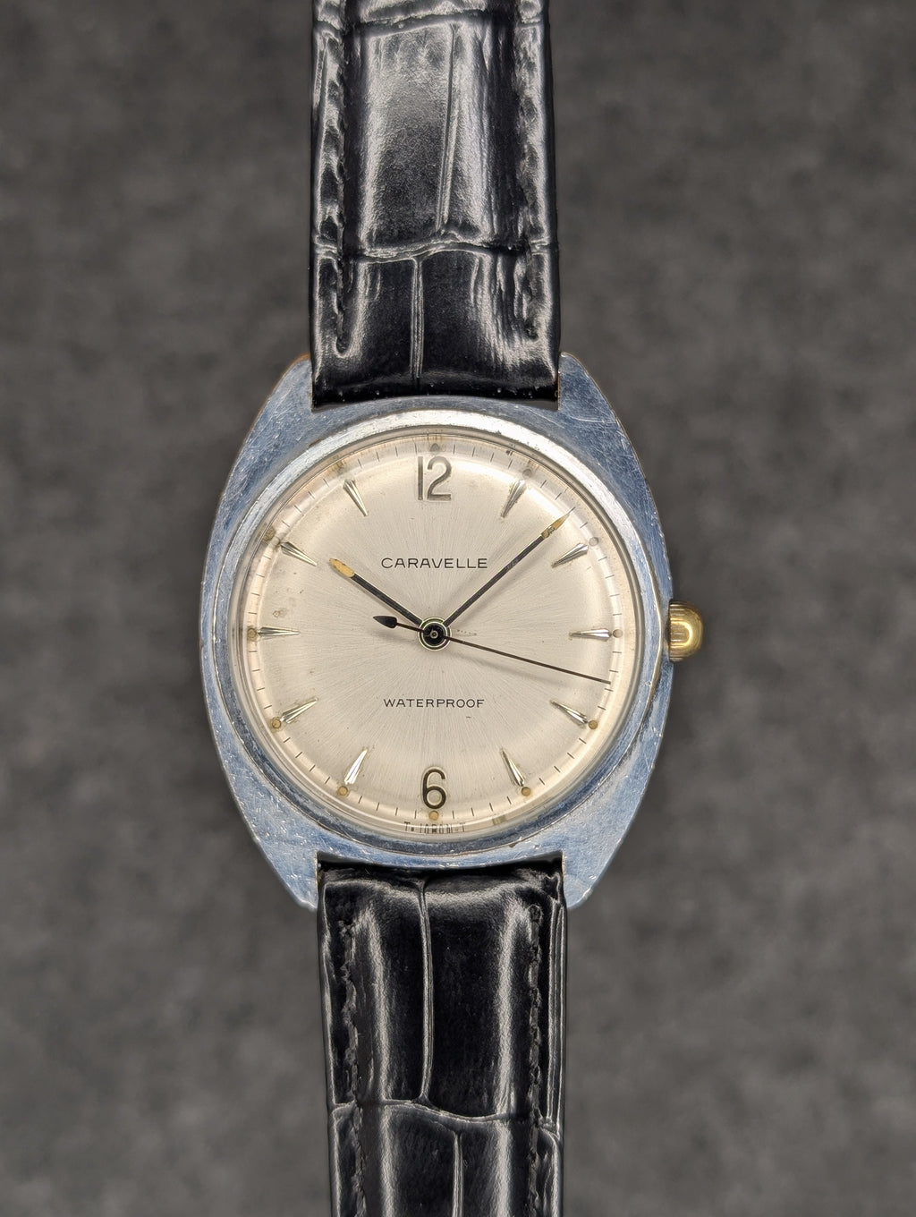 1967 Caravelle Cushion Case - Manual Wind