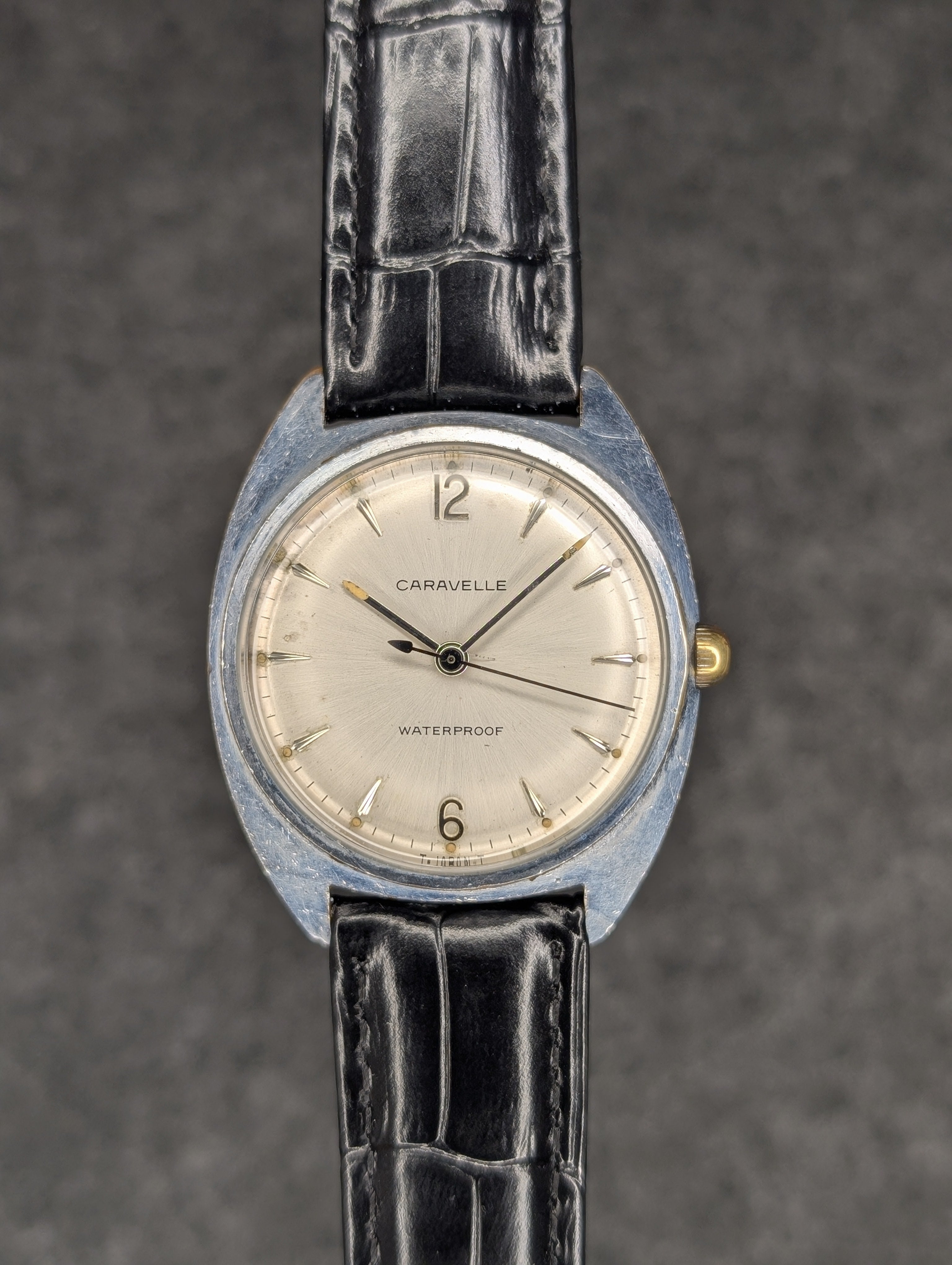 1967 Caravelle Cushion Case - Manual Wind