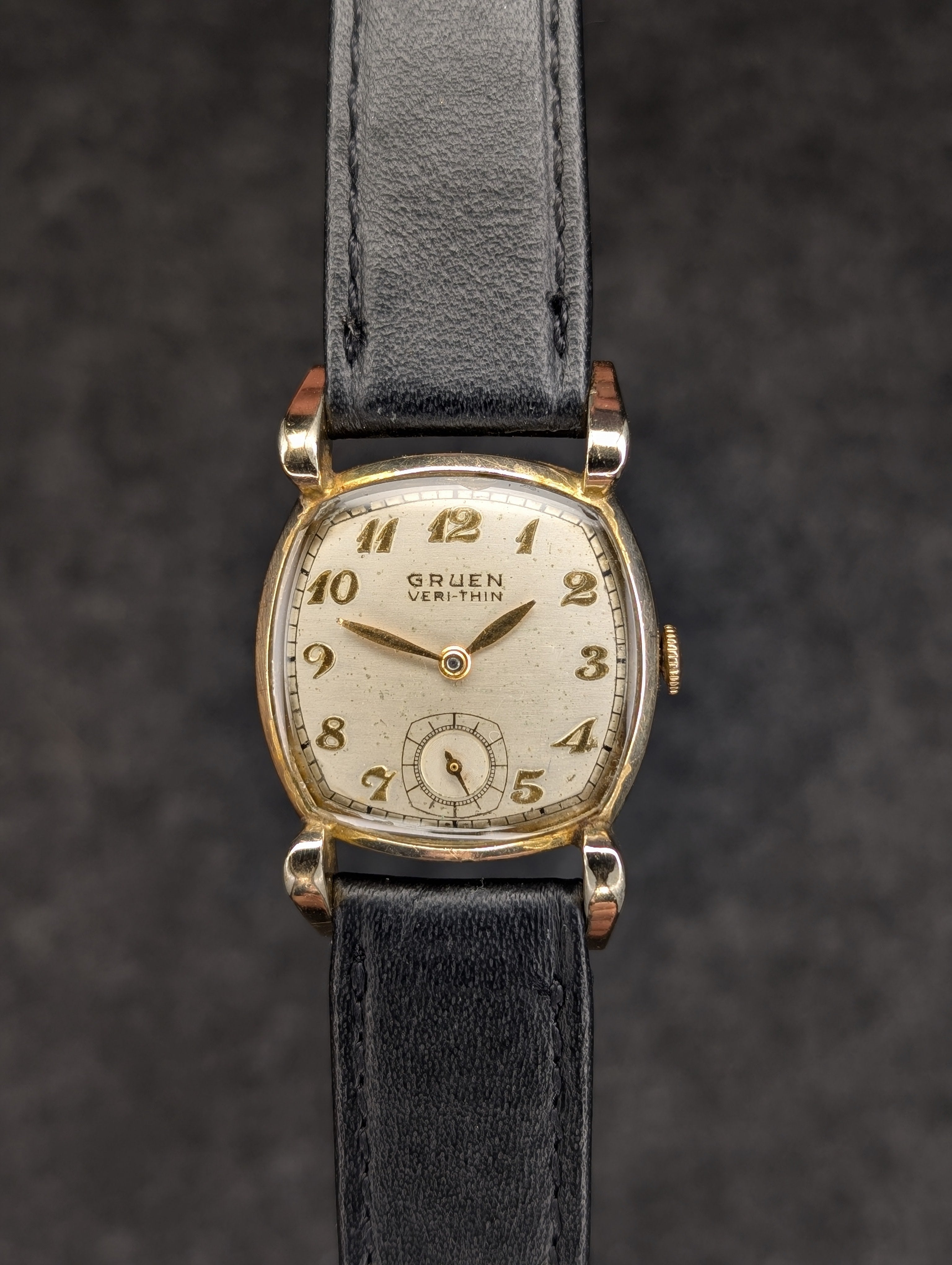 1940's Gruen Ver-Thin "Yale" Tank