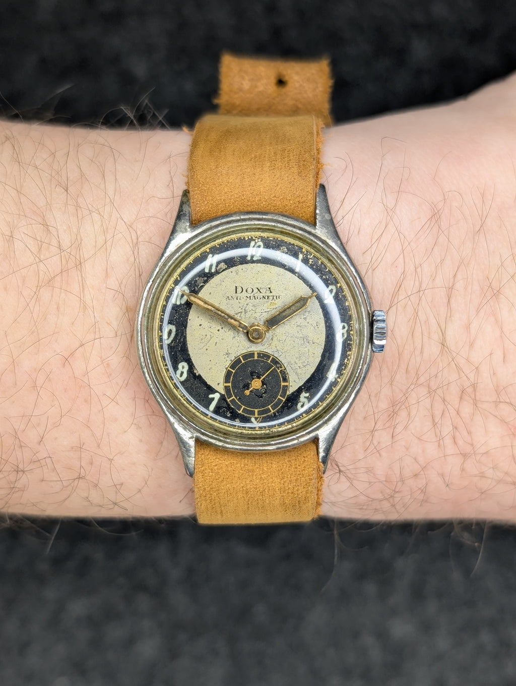 1940's Doxa Anti-Magnetic - Manual Wind
