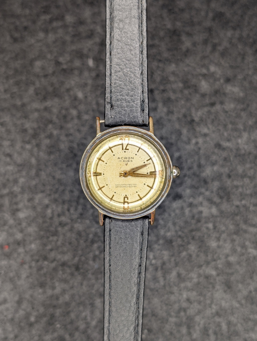 1940's Acron 17 Rubis - Manual Wind