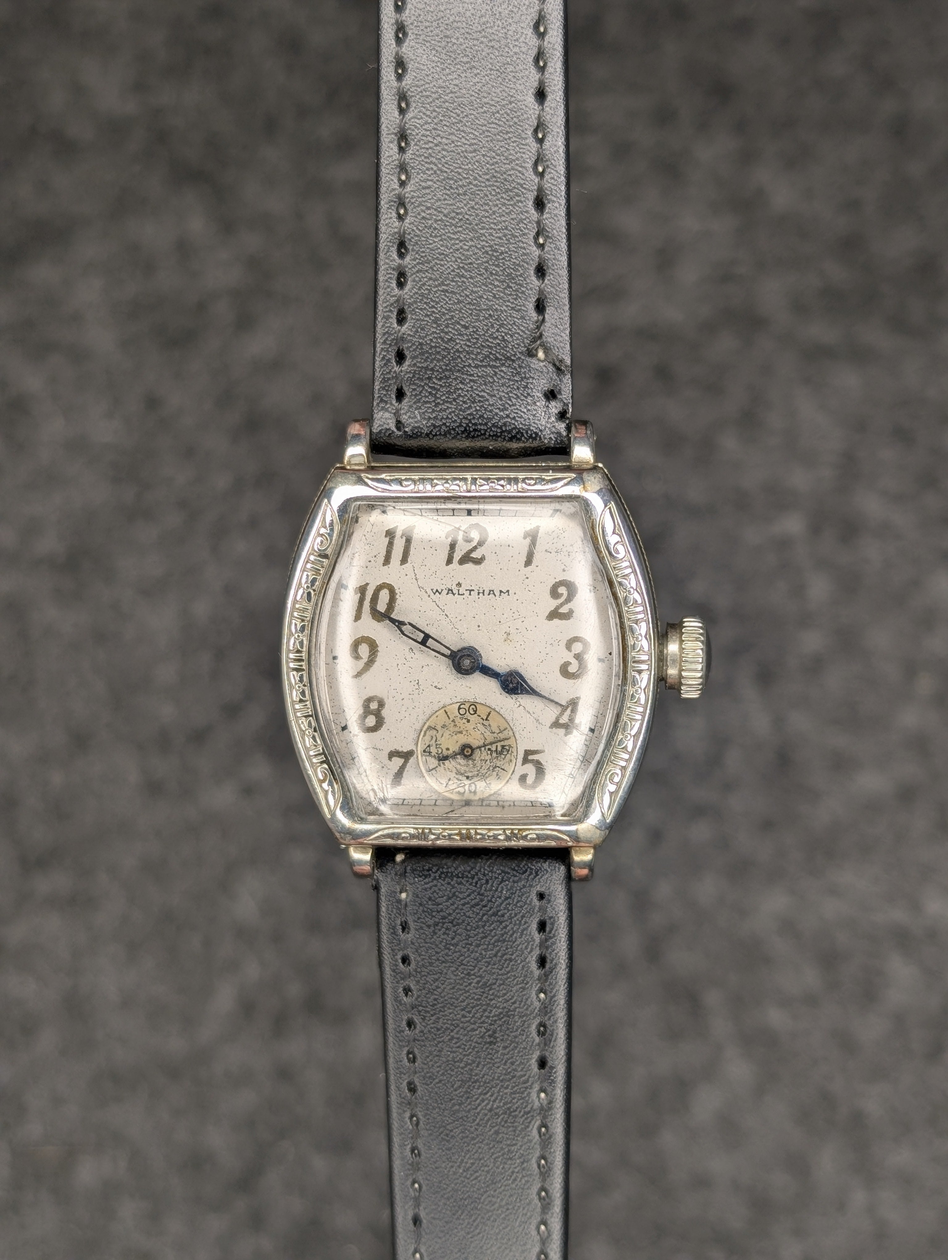 1931 Waltham Tonneau Case - Manual Wind