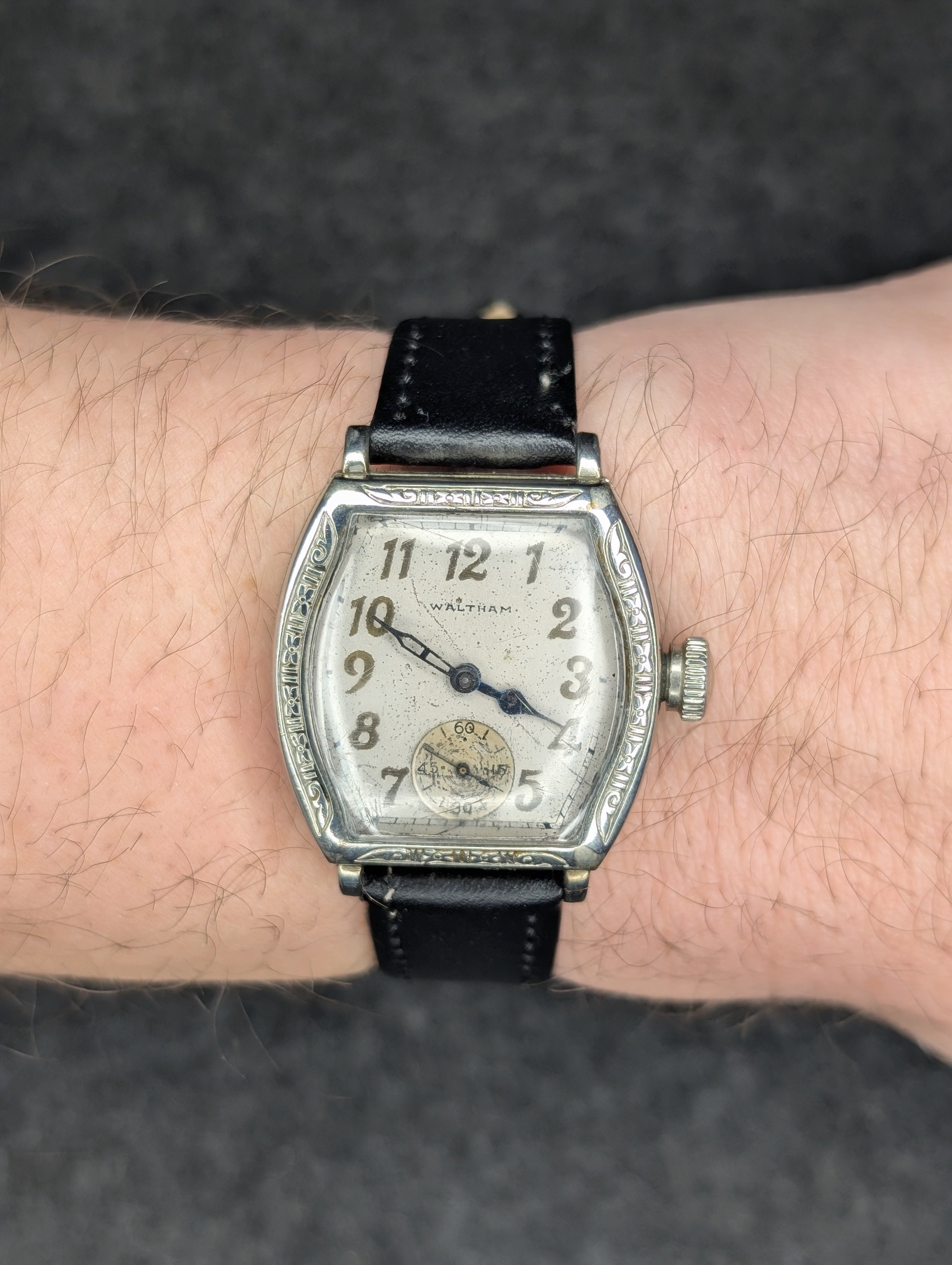 1931 Waltham Tonneau Case - Manual Wind