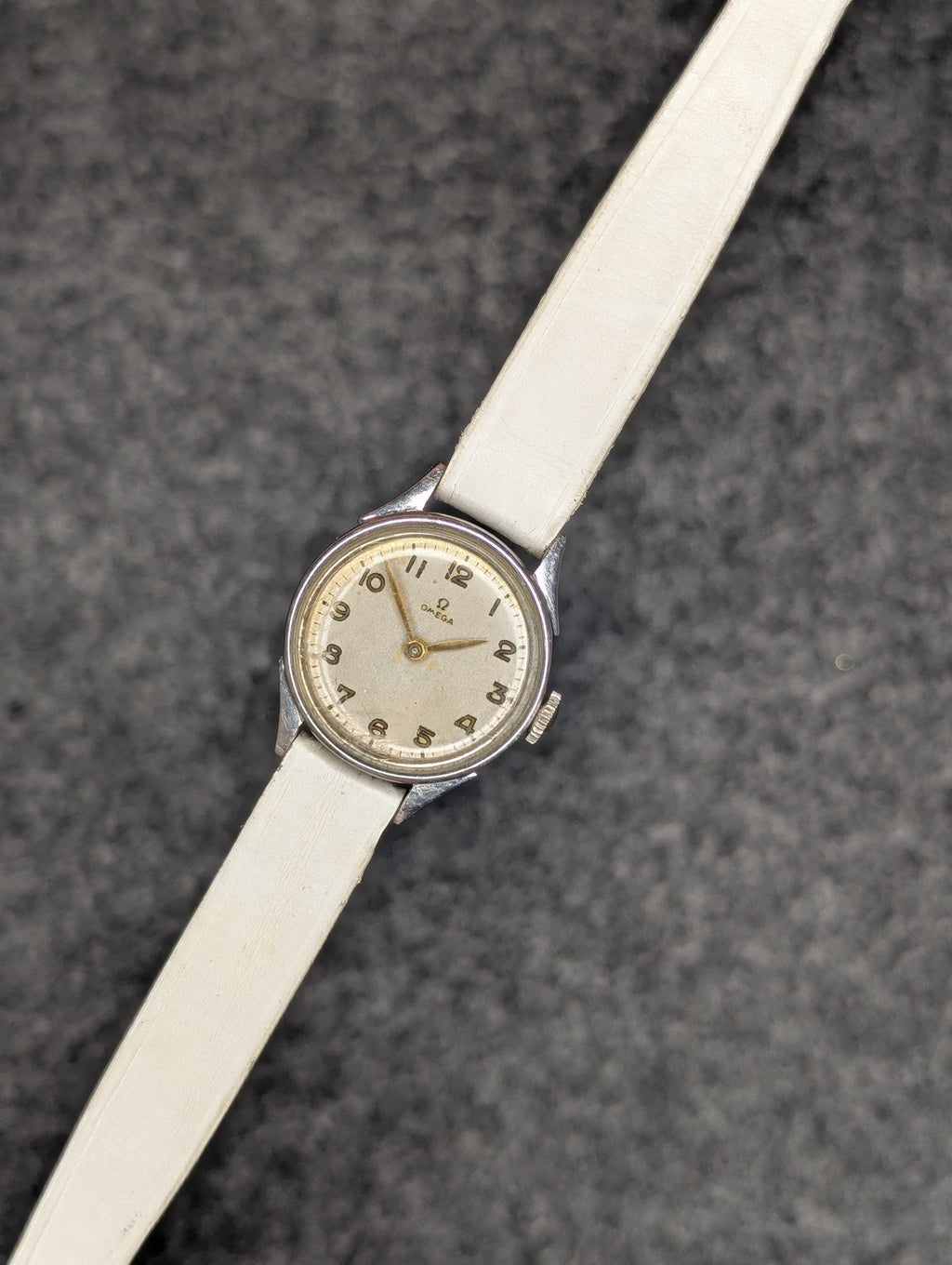 1950's Ladies Omega - Manual Wind