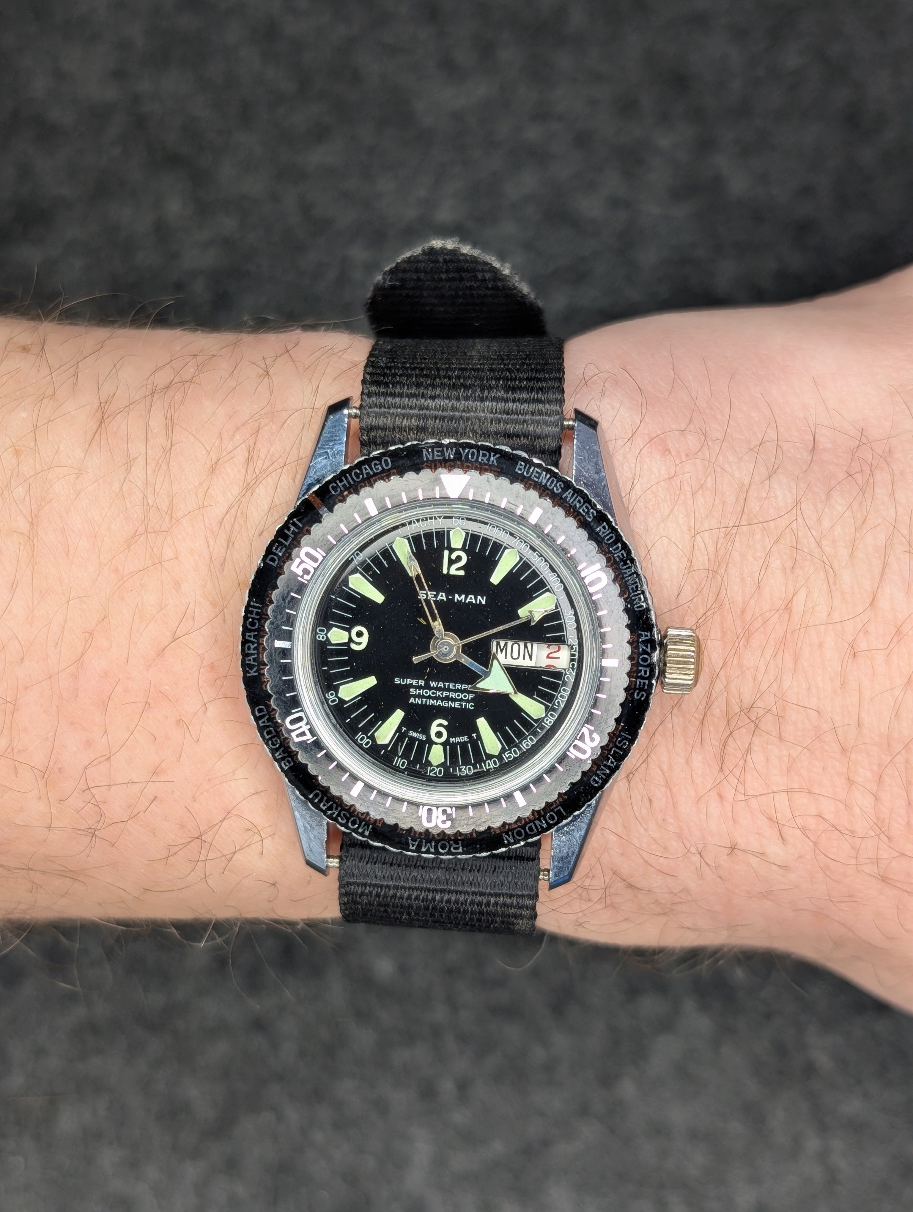 1960's Sea-Man World Time Diver - Manual Wind