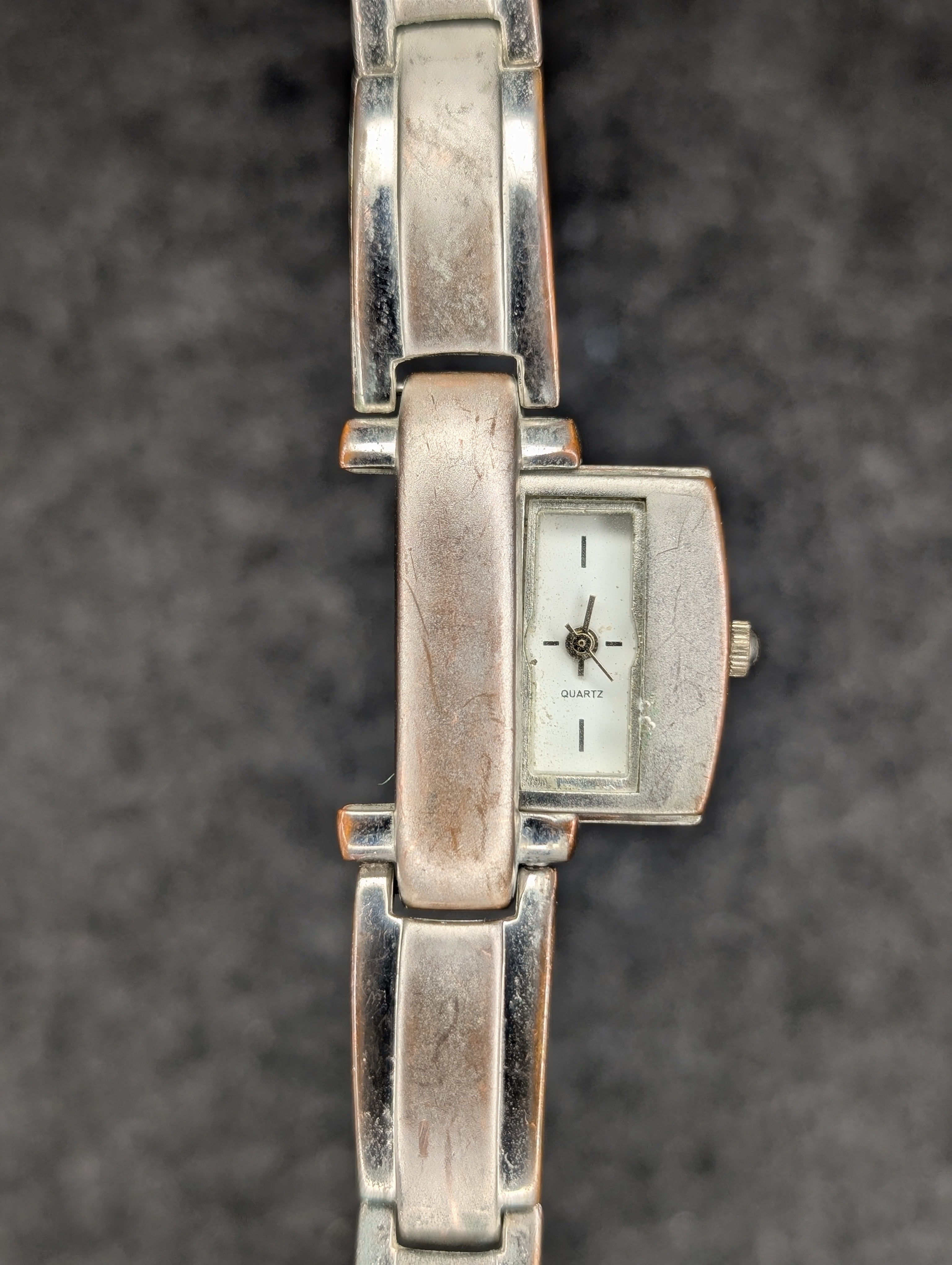Vintage Peekaboo Watch - Quartz