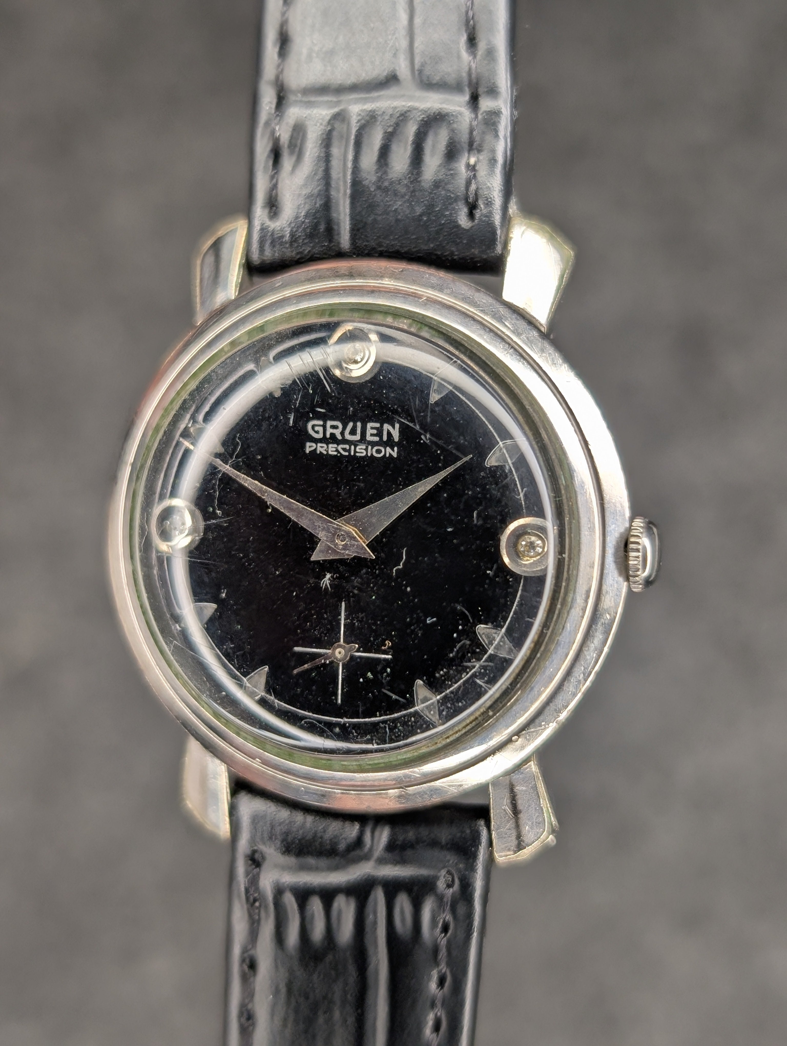 1950's Gruen Precision Diamond 915 - Manual Wind