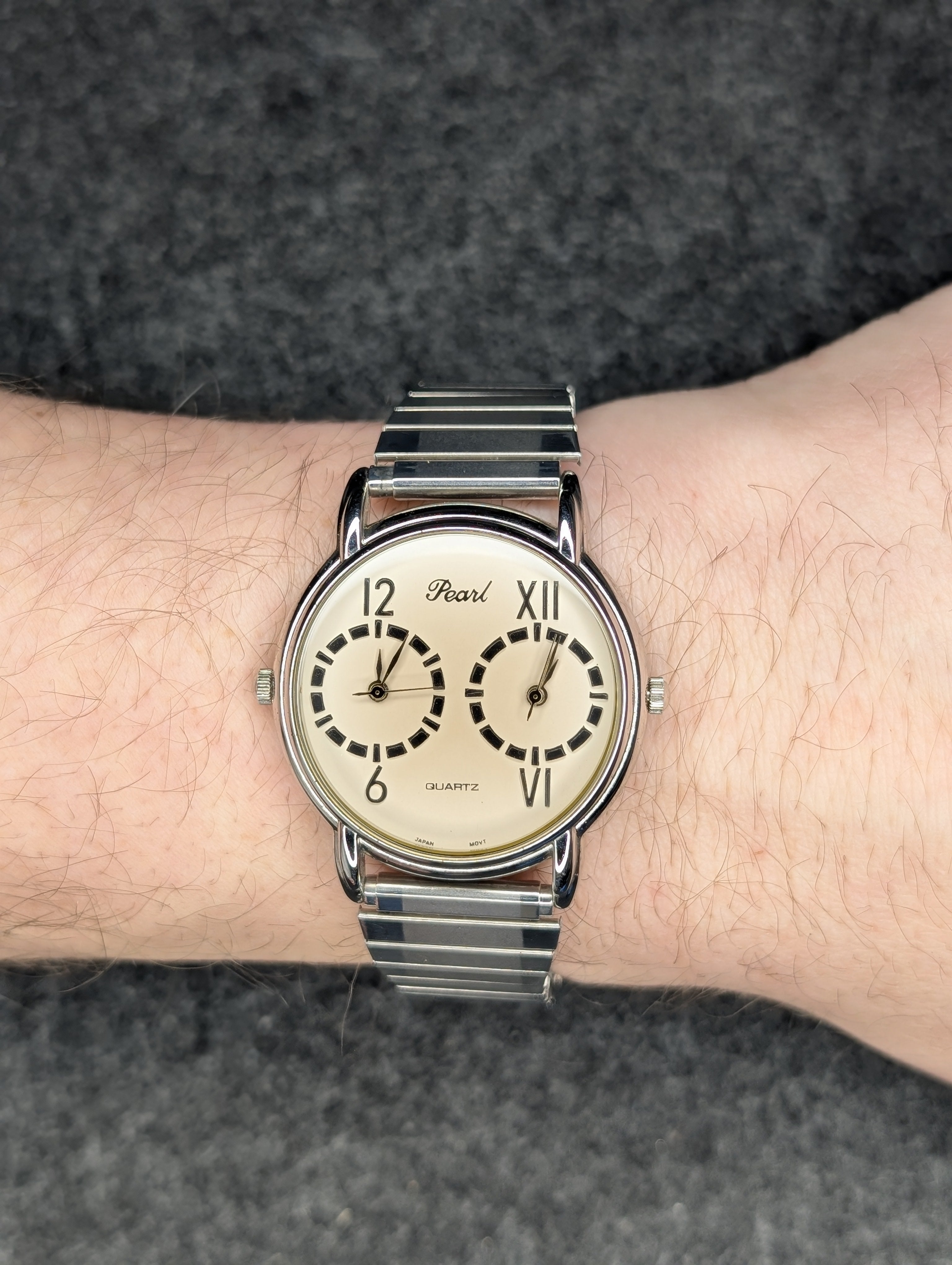 Vintage Pearl Dual Time - Quartz
