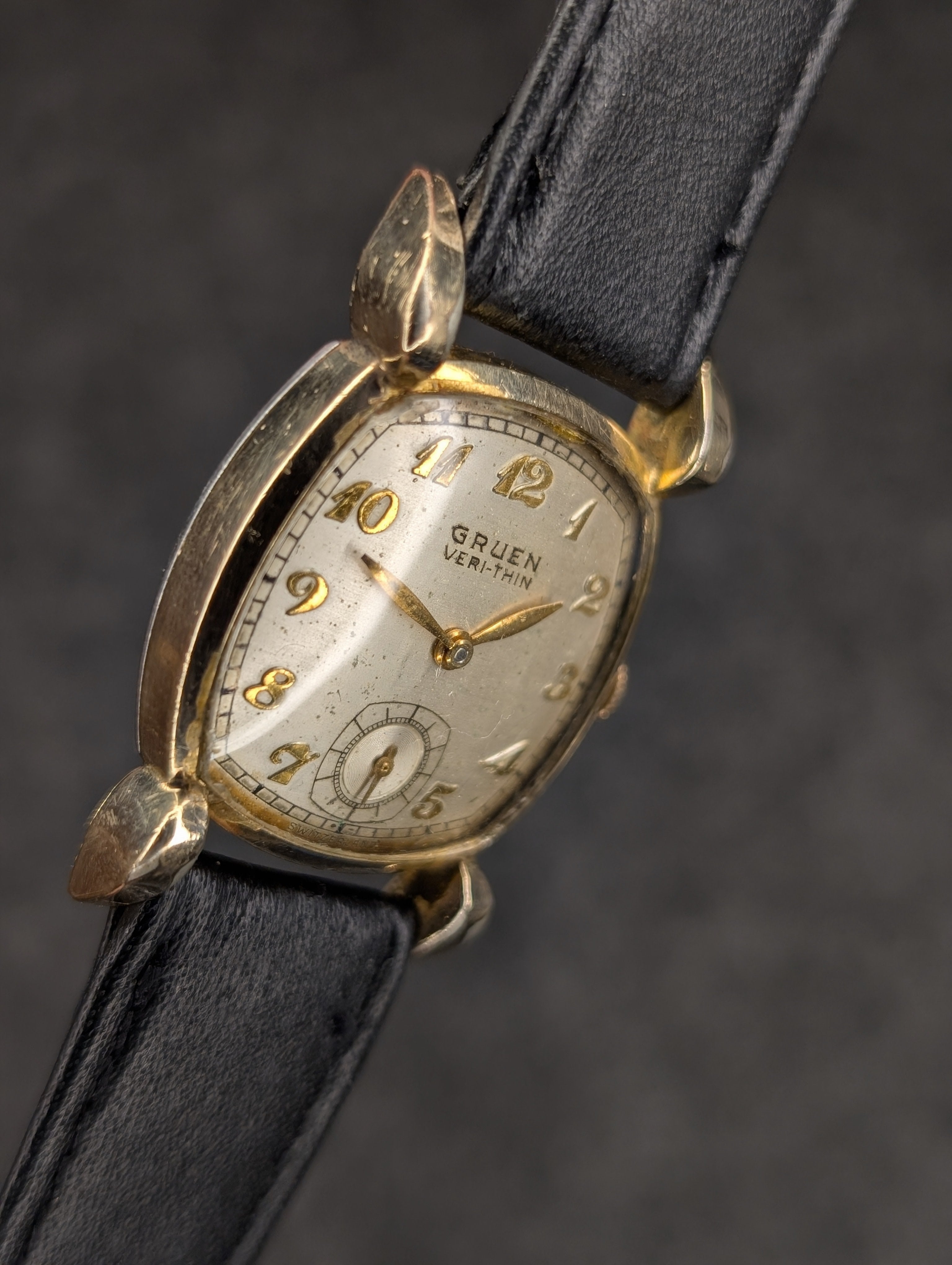 1940's Gruen Ver-Thin "Yale" Tank