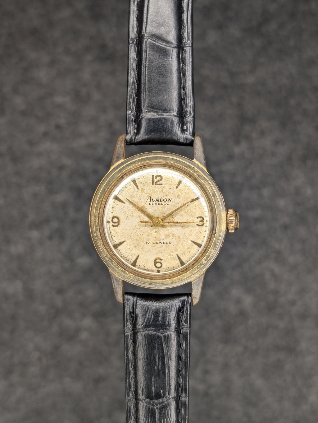 1950's Avalon De Luxe - Manual Wind