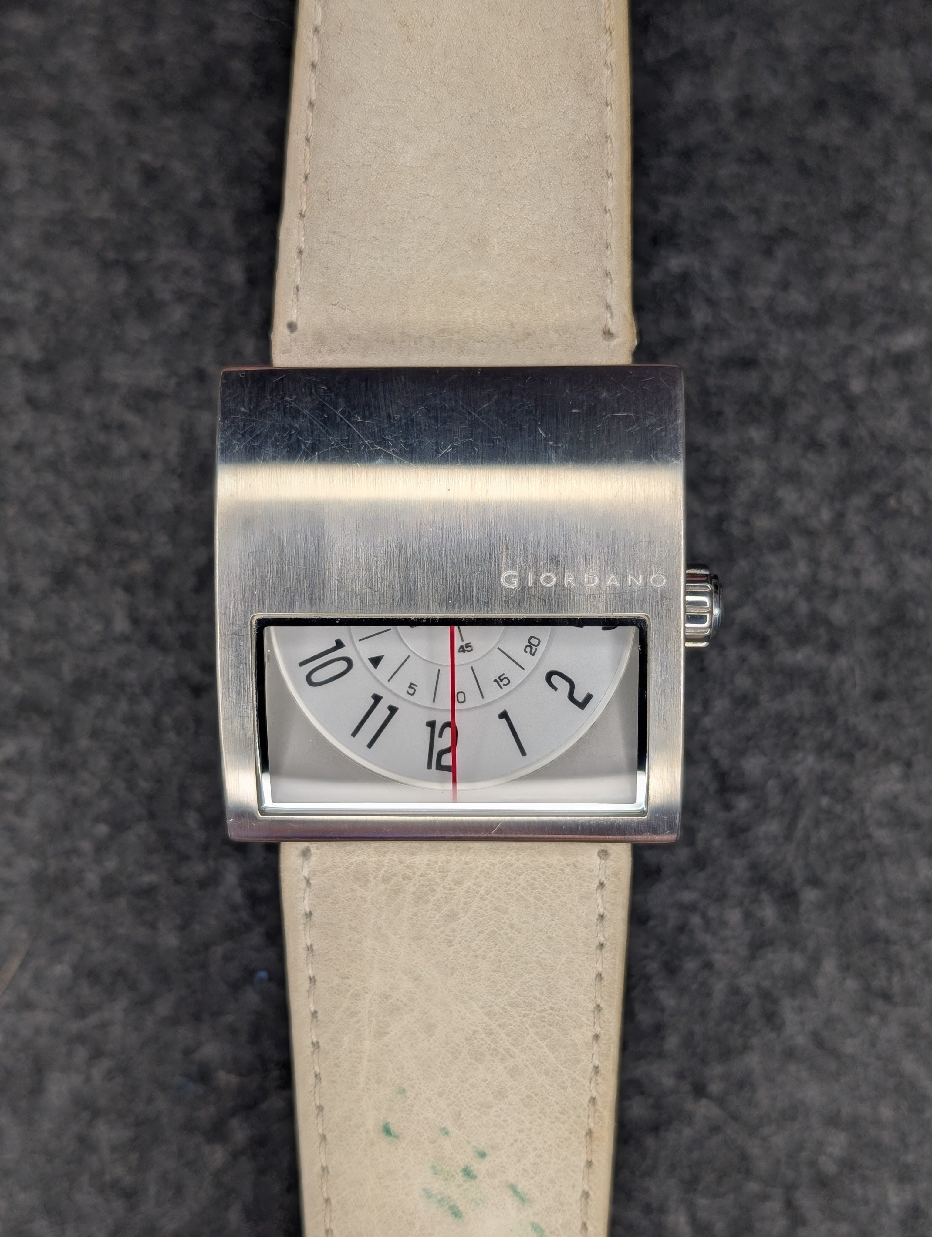 1990's Giordano Half Moon Jump-Hour